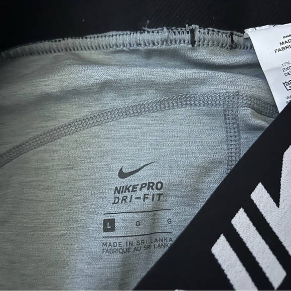 Nike Pro Dri-Fit Gray & Black Biker Shorts Size Large - Picture 3 of 6